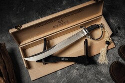 Fox Knives Champagne Szablya – Elegáncia és Hagyomány