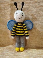 Bogyó és Babóca, Baltazár a méhecske (horgolt)