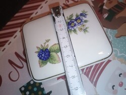 Szeder mintás bonbonier