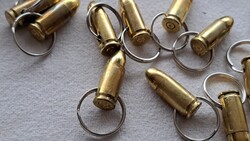 Töltény , lőszer kulcstartó eladó több darab ! 9 mm  (9x19 Luger)
