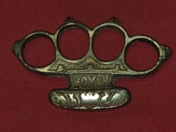 Csendőr boxer