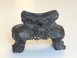 KÍNAI, ÁZSIAI ZSÍRKŐ VAGY LÁVAKŐ ASZTALDÍSZ, ÁLLVÁNY