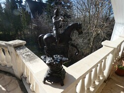 Antik, német ulánus trombitás katona fém lovasszobor