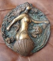 Mészáros Mihály (1930-2008) Vénusz. bronz fali dombormű 24cm, jelzett