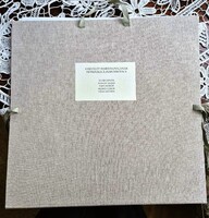 Szabadkőműves "Martinovics mappa" (Konok T,Papp O,Végh A, Kiliár I, Roskó G) alkotásaival készült.