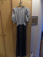 Mutatós, szívmintás playsuit 40-es méret