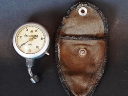 Antik keréknyomás mérő, abroncsnyomás mérő műszer