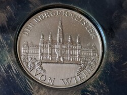 Ezüstözött dísztányér Bécs