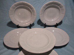Zsolnay tányérok - 2 mély, 4 lapos