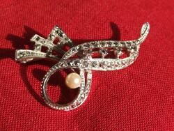 EZÜST KITŰZŐ MARKAZITTAL, GYÖNGGYEL (190119)