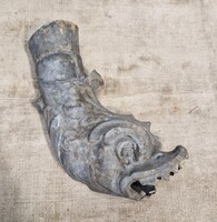 Antik bádog csatornavég, vízköpő delfines