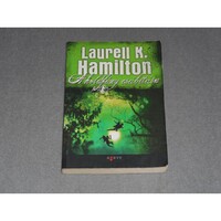 Laurell K. Hamilton - A holdfény csábítása (Merry Gentry 3.)
