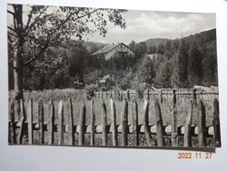 Régi, retró képeslap: Hollóstető, Turistaház (1963)