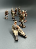 Katona figurák festett / régi / gyűjtői konvolut