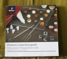 TCHIBO Pralinékészítő készlet
