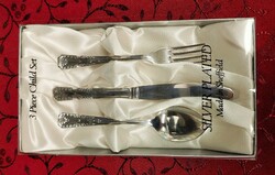 Exkluzív Sheffieldi 3 részes ezüstözött gyermek étkészlet