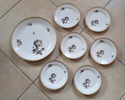 Vintage, régi  retro német porcelán desszertes tányér szett fekete rózsa dekoráció és aranyozott