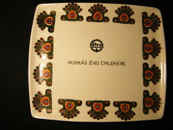 DKG munkás évei emlékére hollóházi falitányér