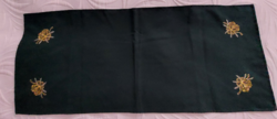 Zöld alapon arany-ezüst harang , hímzett karácsonyi asztali futó, terítő ( 41 x 100 cm) nem használt