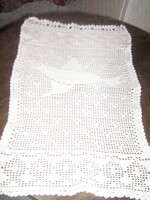 Bájos madaras horgolt vitrázs függöny