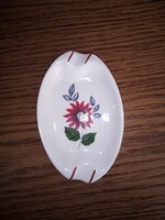 Aquincum porcelán virág mintás tálka, hamutál. Pecséthibás! 11,5cm. Hibátlan. Jelzett