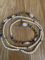 Igazgyöngy gyöngysor nagyobb szemekből, nagyon szép extra hosszú.