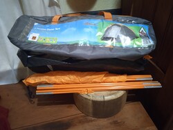 2 person Waterproof like new Dome Tent