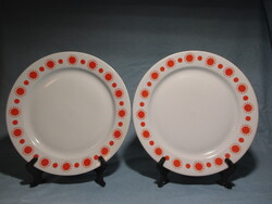 2 db retro Alföldi piros pöttyös, napocskás lapos tányér
