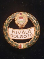 Kiváló dolgozó jelvény