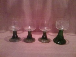4 szép talpas üvegpohár, 3 +1 metszett gyönyörű