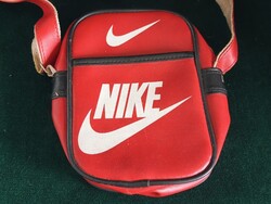 Piros Nike Retro válltáska / oldaltáska (Kisméretű)