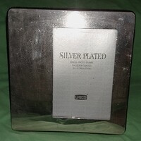 Szép állapotú üveg-fém, ezüstözött, hátlapján bőr asztali ÁLLÓ 20X16 cm fényképtartó a képek szerint