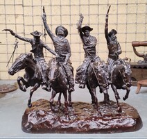 Frederic Remington bronz lovas szobor