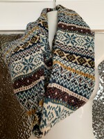 Vastag, téli kétoldalas kötött körsál, norvég mintás 2x80x20 cm hibátlan, újszerű