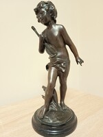 Putto bronz szobor
