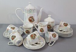 Zsáner jelenetes gyönygyház mázas 6 személyes kávéskészlet
