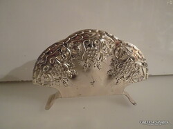SZALVÉTATARTÓ - EZÜSTÖZÖTT - DOMBORNYOMOTT  - 13 x 9 x 2,5 cm - NÉMET