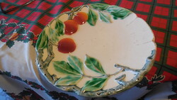 Körmöcbányai  majolika falitányér ,kajszi  dekorral, 27 cm  nem javított  , nem restaurált jelzett