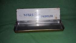 VINTAGE MARS STAEDTLER fém ceruzás gyűjtő doboz 18 x 5,5 X 3 cm a képek szerint