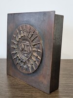 Kopcsányi Ottó réz/ bronz iparművészeti doboz, látványos plasztikus plakett díszítéssel- jelzett