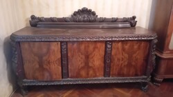 Neoreneszánsz nagy tálalószekrény