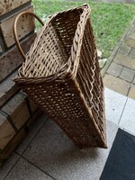 Ujsagtarto kosar