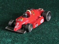 Retro Ferrari F1 (1987) - 1:54 méretarány - SÉRÜLT (Szárnyhiányos)
