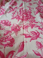 Peonia mintás sötétítő függöny