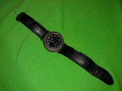 Retro CITY TIME quartz óra elem nélkül nem tesztelt a képek szerint