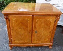 Restaurált cseresznyefa hanglemez szekrény / Gramofon-lemezjátszó állvány.