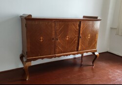 Gyönyörű Intarziás neobarokk találó szekrény nagyméretű antik bútor