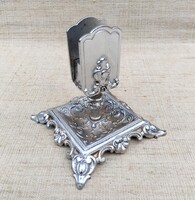 Cast-iron match holder