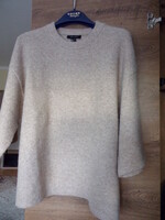 Soft warm wool women's sweater