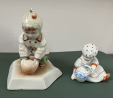Zsolnay 2 jelzett Sinkó porcelánfigura: Annuska korsóval,labdázó fiú